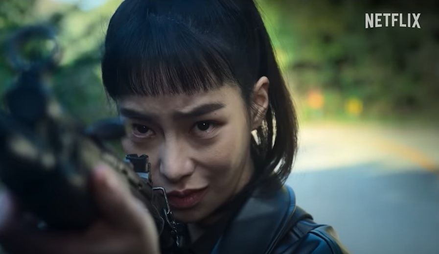 Fakta Lim Ji Yeon, karakter perempuan Seoul di series Money Heist: Korea - Joint Economic Area Part 2 yang tayang hari ini (9/12/2022) di Netflix.