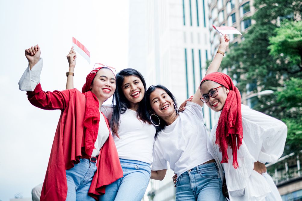 Apapun peran dan pilihan yang diambil, perempuan berhak untuk berdaya. Berikut cara memulai jadi perempuan berdaya yang bisa dicoba!