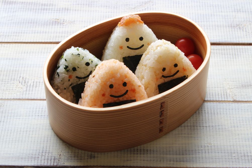 Kawan Puan mencari ide bekal sekolah anak? Ada tips memasak cepat onigiri, nih. Yuk, simak selengkapnya!