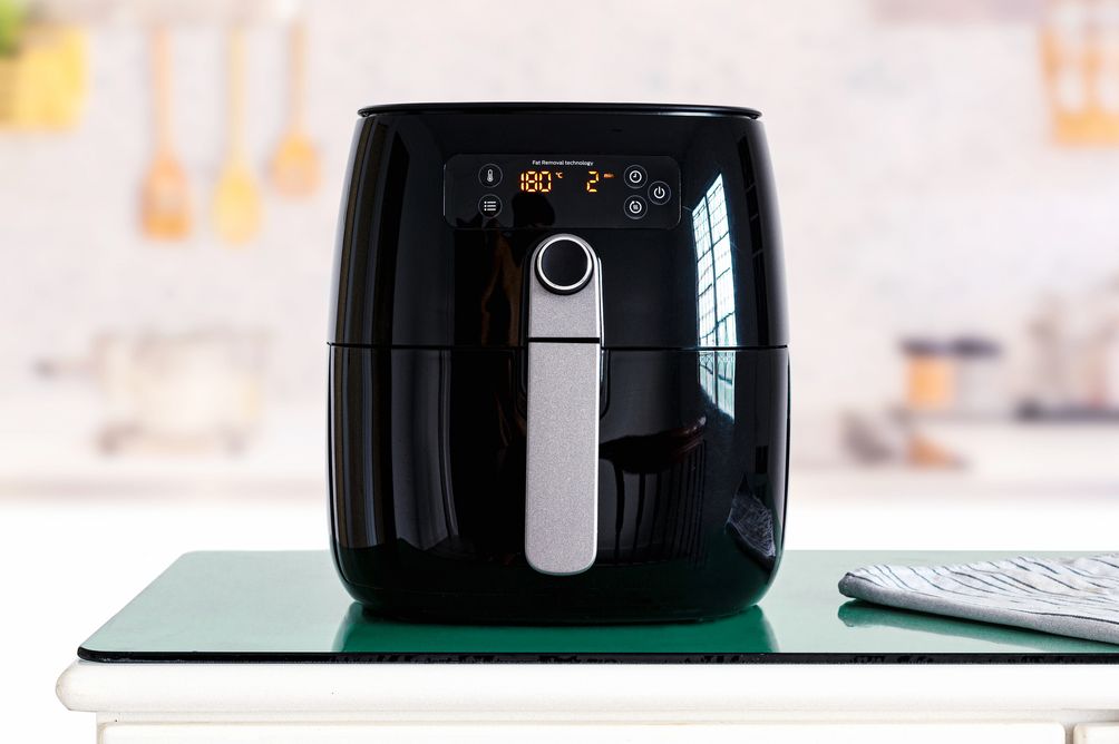Mempermudah cara memasak, berikut ini empat tips memilih air fryer yang tepat dan berkualitas. Apa saja tipsnya?