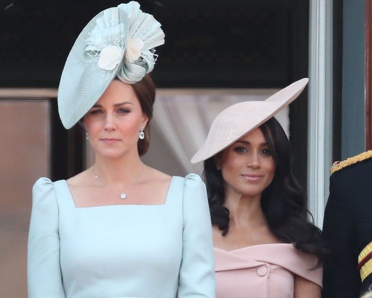 Meghan Markle angkat bicara soal konfiknya dengan Kate Middleton menjelang pernikahannya 2018 lalu bahwa rumor tersebut tak sesuai dengan kenyataan. 