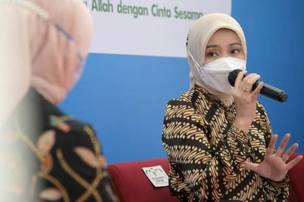 Atalia Praratya masih pertimbangkan maju pilwakot dan masuk partai walau dapat dukungan dari Ridwan Kamil.