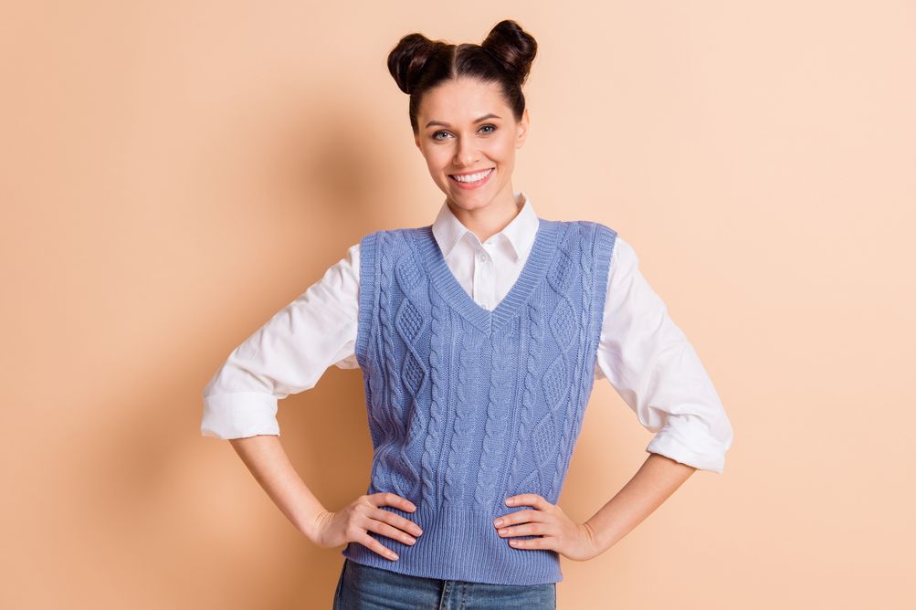 Berikut ini empat rekomendasi vest yang cocok digunakan sebagai outfit ke kantor dengan mulai harga Rp90 ribuan di Zalora.