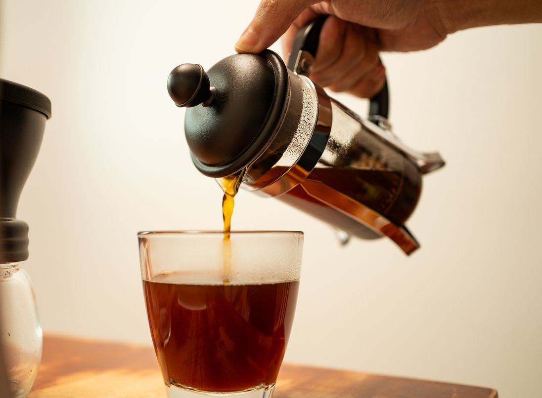 Minuman viral di TikTok, ini alasan kenapa kopi bantu picu buang air besar, simak penjelasan selengkapnya.