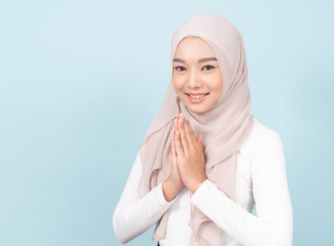 Berikut ini 5 inspirasi model hijab untuk menyempurnakan tampilan baju Lebaran 2024, simak selengkapnya.