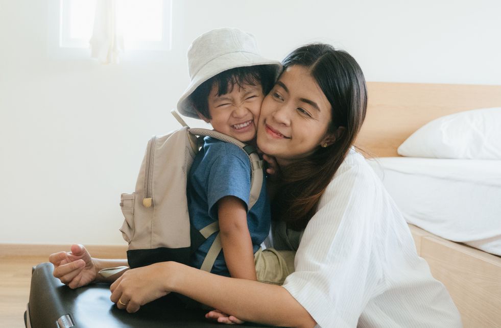Agar tak gampang lelah dan stres, begini tips menjadi ibu rumah tangga yang baik. Kuncinya ada di jadwal rutin!