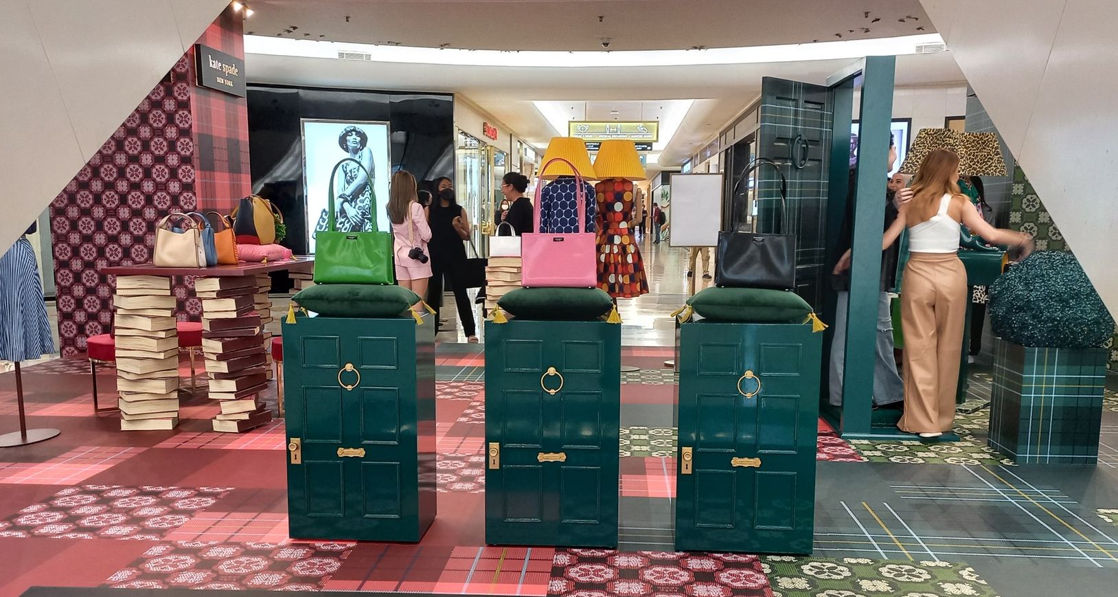 Intimasi Konsep Terbaru Butik Louis Vuitton Plaza Indonesia