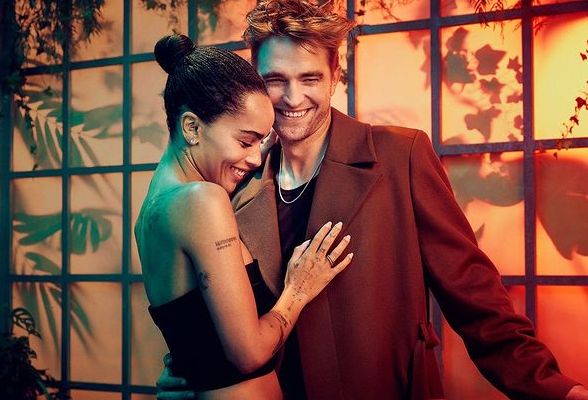 Sama-sama berperan di film The Batman, Zoe Kravitz dan Robert Pattinson memiliki chemistry yang kuat. Ini cerita mereka.