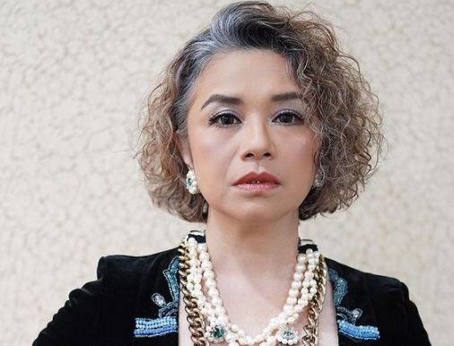 Penyanyi Ruth Sahanaya minta dukungan ke masyarakat Indonesia sebelum tampil di upacara pembukaan PON XX Papua malam nanti.