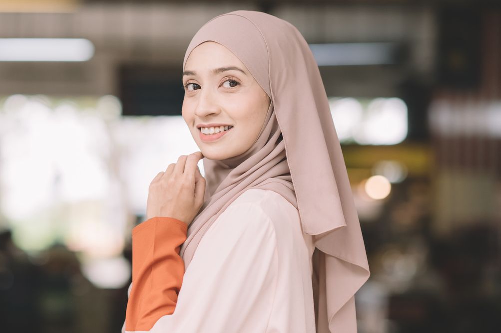 Kawan Puan, ini tips hemat yang bisa kamu terapkan sebagai perempuan single. Salah satunya segera menyiapkan pensiun.