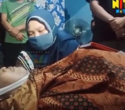 Kehilangan suami untuk selamanya saat hamil 9 bulan, ini tangis pilu istri komedian Sapri Pantun yang membuat sedih...