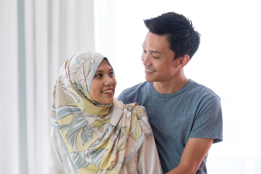Mulai dari hukum hubungan suami istri saat puasa hingga gaya parenting Sonny Septian, simak yuk Berita Terpopuler Love & Life hari ini!