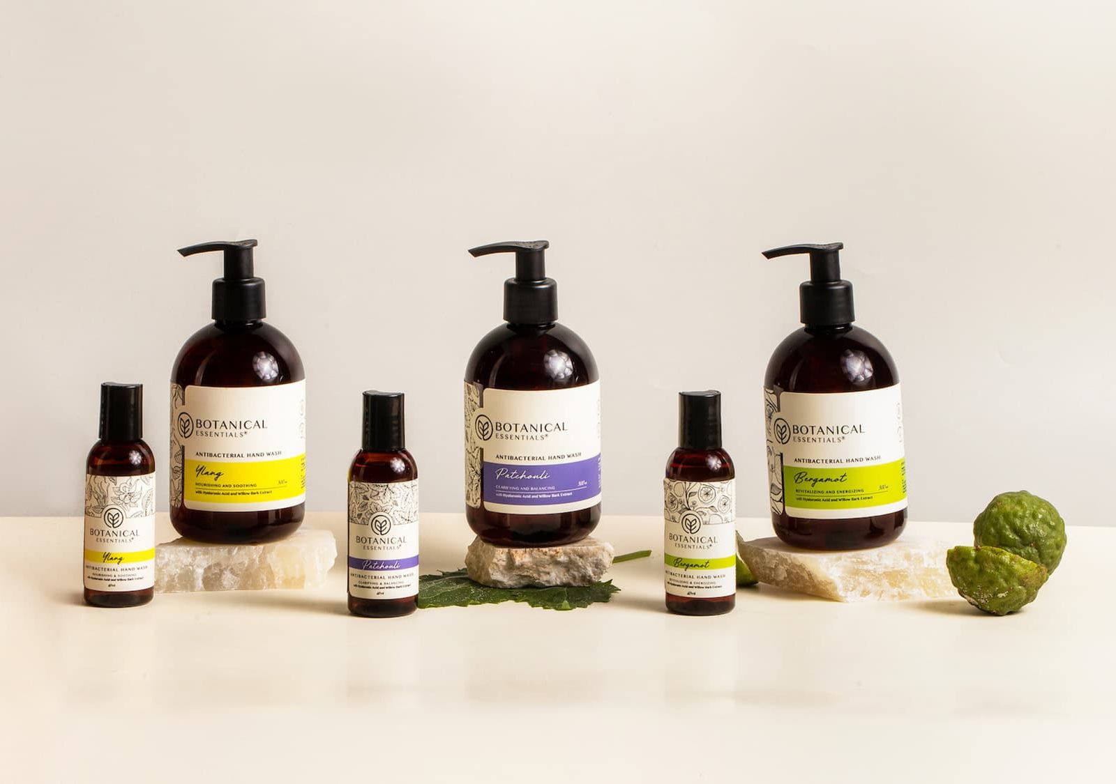 Botanical Essentials adalah rangkaian produk perawatan tubuh dari bahan alami yang cocok untuk kulit sensitif hingga eksim.