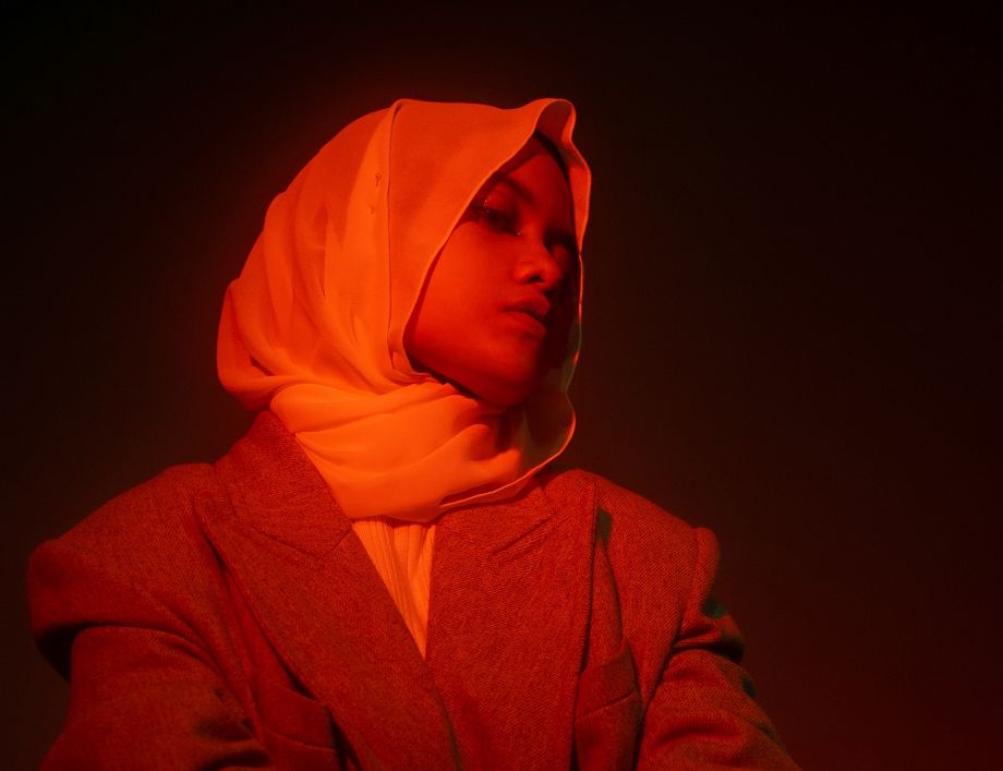 Penyanyi Hanin Dhiya merilis lagu terbarunya yang berjudul 