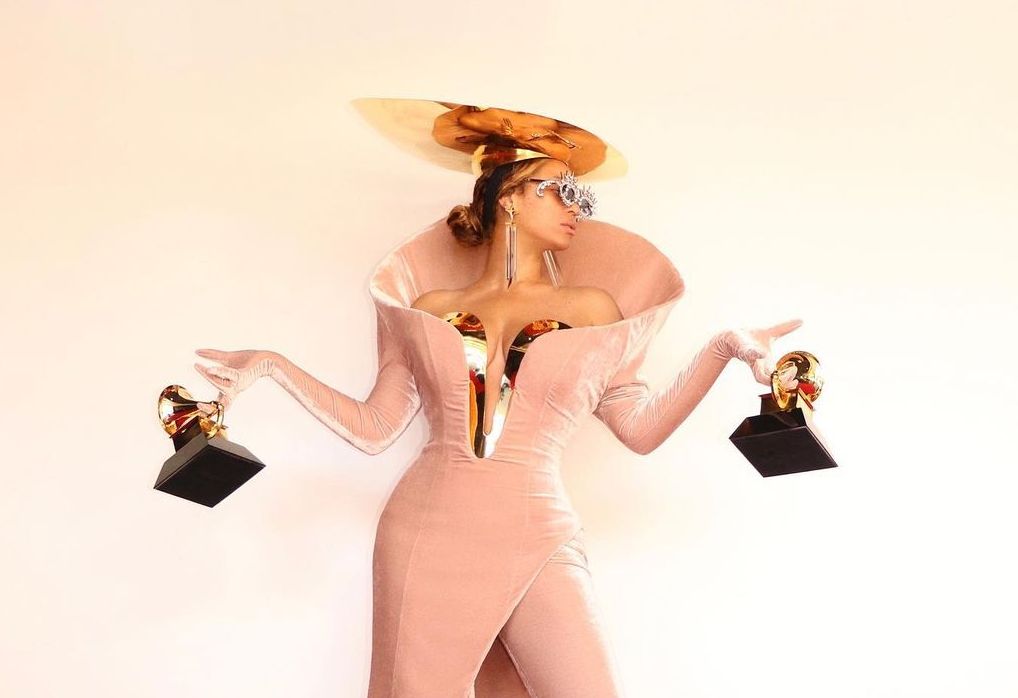 Diva internasional Beyoncé pecahkan rekor di Grammy Awards 2023 jadi pemenang piala terbanyak dalam sejarah.