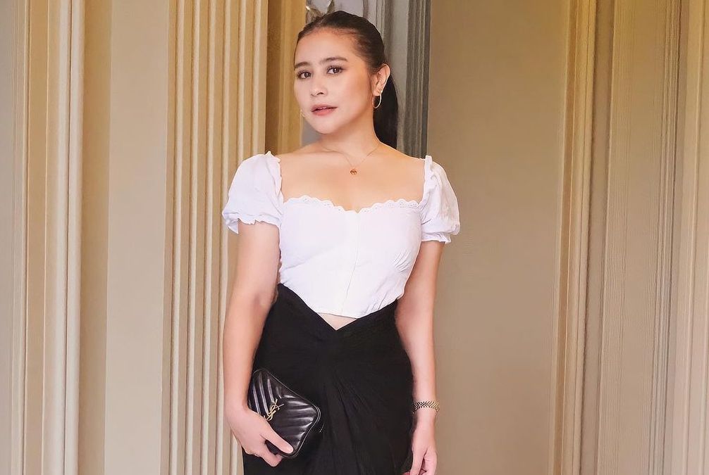Viral di TikTok PARAPUAN, Prilly Latuconsina membagikan tips membagi waktu ala dirinya untuk menyeimbangkan karier dan pendidikan. Yuk, simak tipsnya!