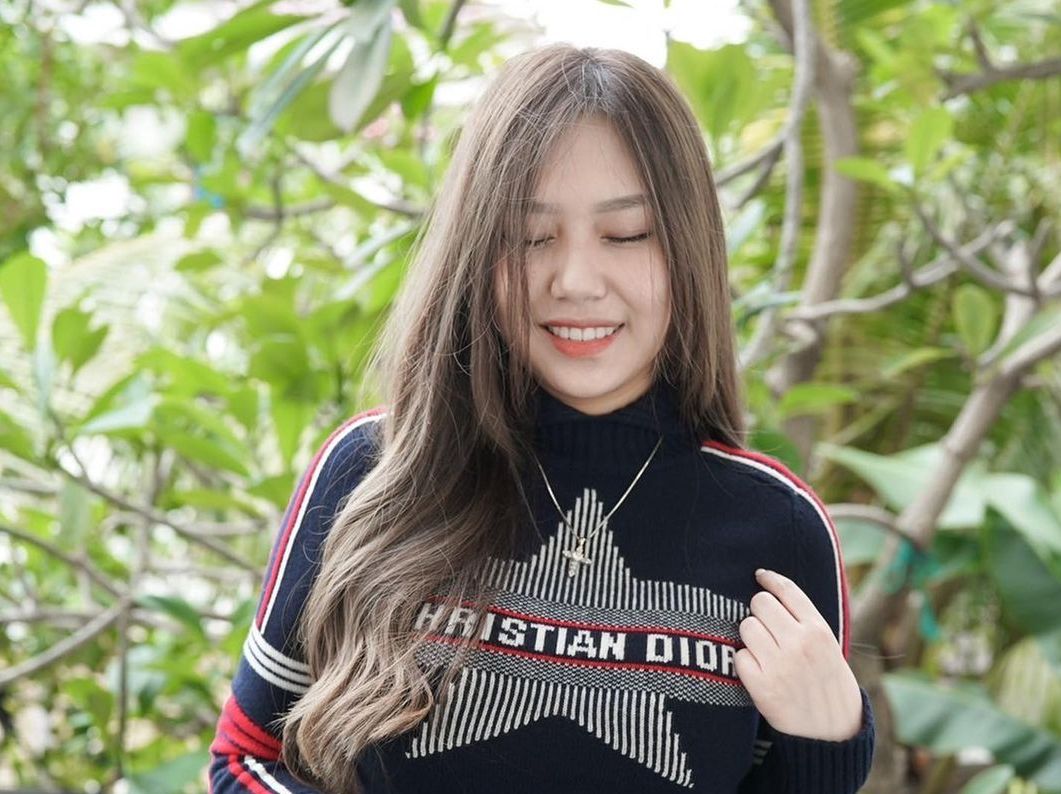 Akhirnya merilis foto-foto pernikahan dengan Jess No Limit, yuk cari tahu seperti apa profil kreator konten Sisca Kohl!