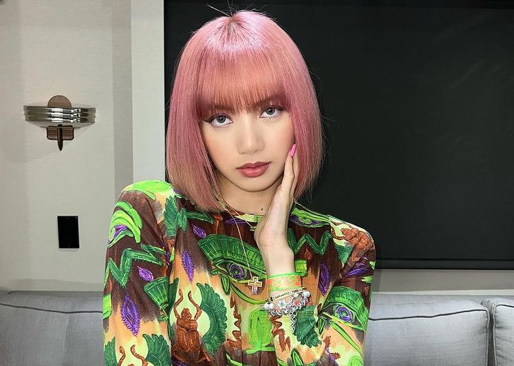 Lisa BLACKPINK dikonfirmasi terinfeksi Covid-19 oleh agensinya, YG Entertaintment. Mereka menyebut, Lisa tidak menunjukkan gejala Covid-19.