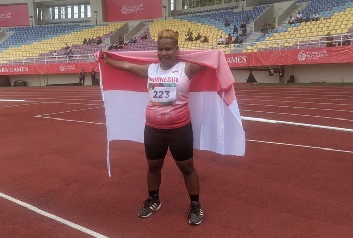 Raih emas cabang olahraga lempar lembing di ASEAN Para Games 2022, Maria Wilil persembahkan kemenangan untuk orang tuanya.