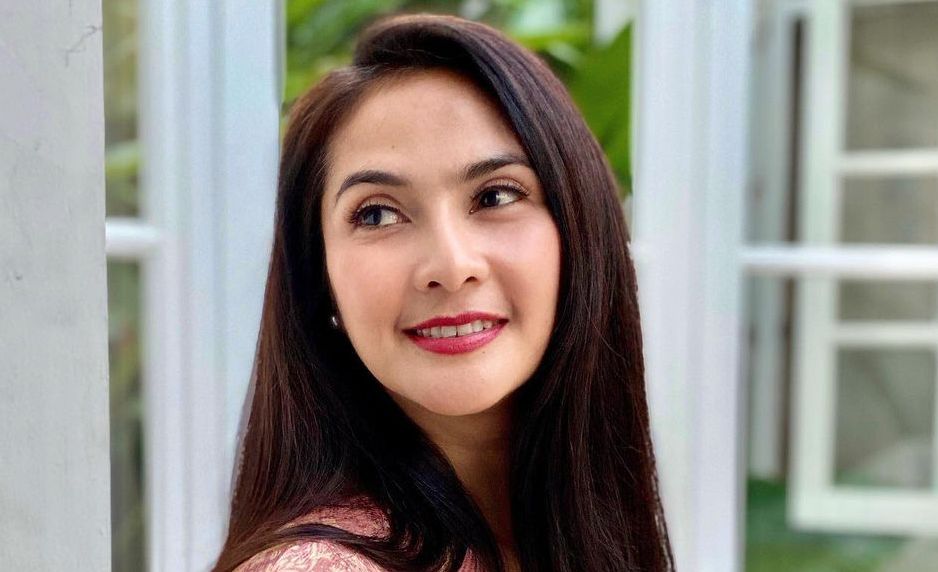 Aktris Maudy Koesnadi bermain dalam serial Yang Hilang Dalam Cinta. Ini pengalaman lucu saat melakukan salah satu adegan.