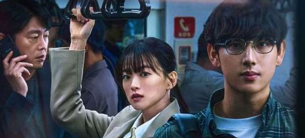 Berikut ini sederet berita terpopuler di kanal Trending Topic. Mulai dari daftar pemain film Unlocked hingga karakter perempuan di dalamnya