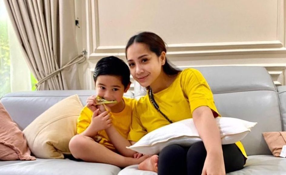 Nagita Slavina melahirkan anak kedua. Yuk cari tahu cara mendidik anak ala Nagita Slavina yang bisa kamu tiru!