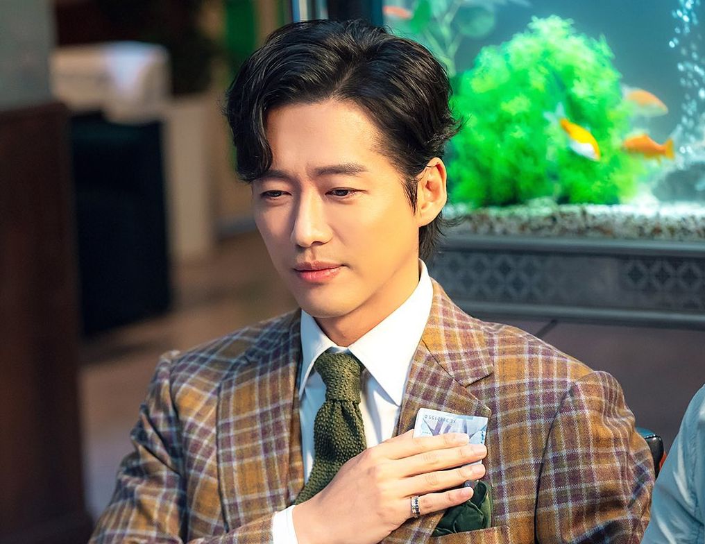 Simak berbagai fakta menarik drakor One Dollar Lawyear yang bergenre drama hukum. Wajib masuk rekomendasi drakor!