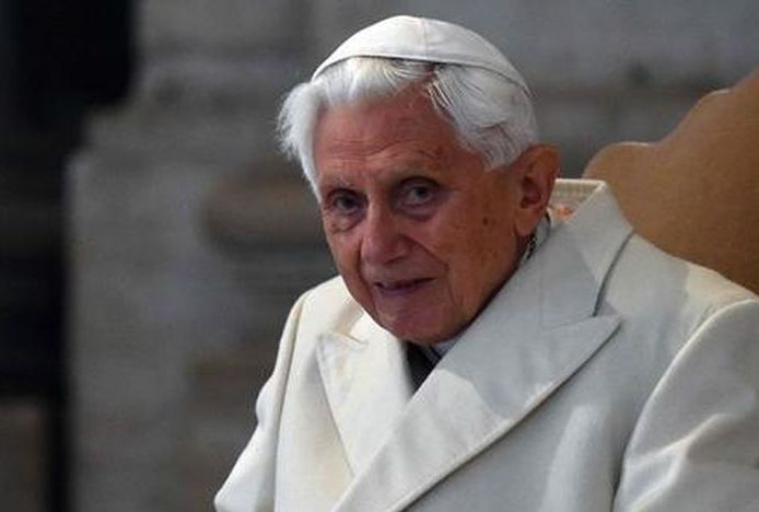 Paus Benediktus XVI dinyatakan meninggal dunia pada Sabtu (31/12/2022), ini perjalanannya sebagai pemimpin Gereja Katolik Roma.