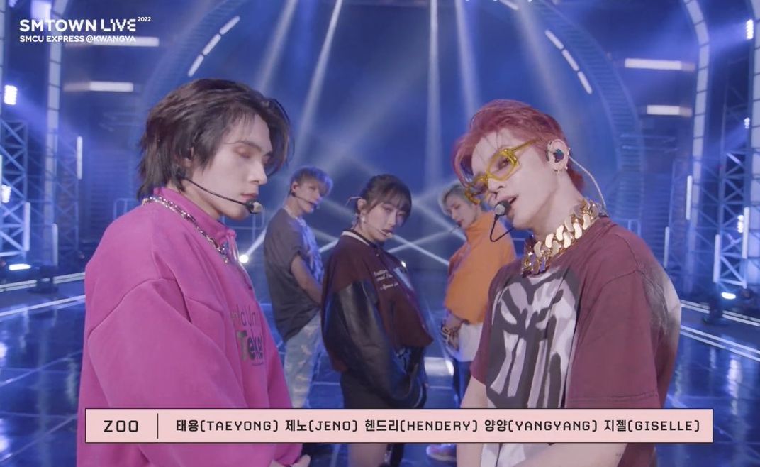 Penggemar Kpop bisa menjalankan ide usaha sampingan berikut ini untuk dapat cuan dari hobinya. Apa saja?