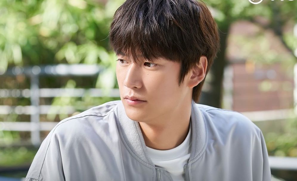 Selain Na In Woo berikut ini tiga karakter pemeran utama yang muncul di sinopsis series Longing For You.