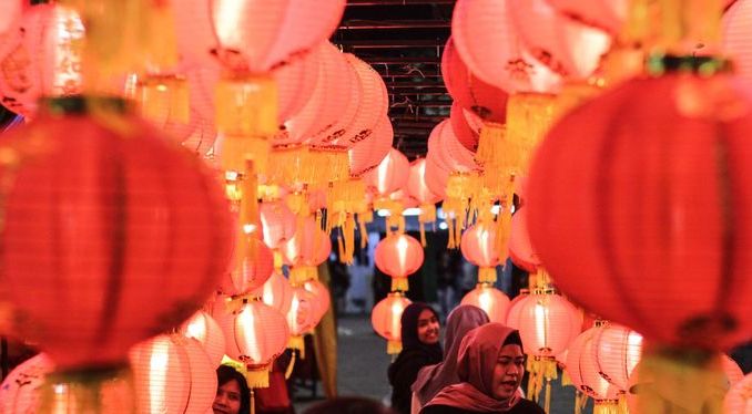 Berbagai ide bisnis jelang Imlek 2023 yang sebenarnya bisa dilakukan kapan saja kamu mau dan selama modal tersedia. Yuk, intip!