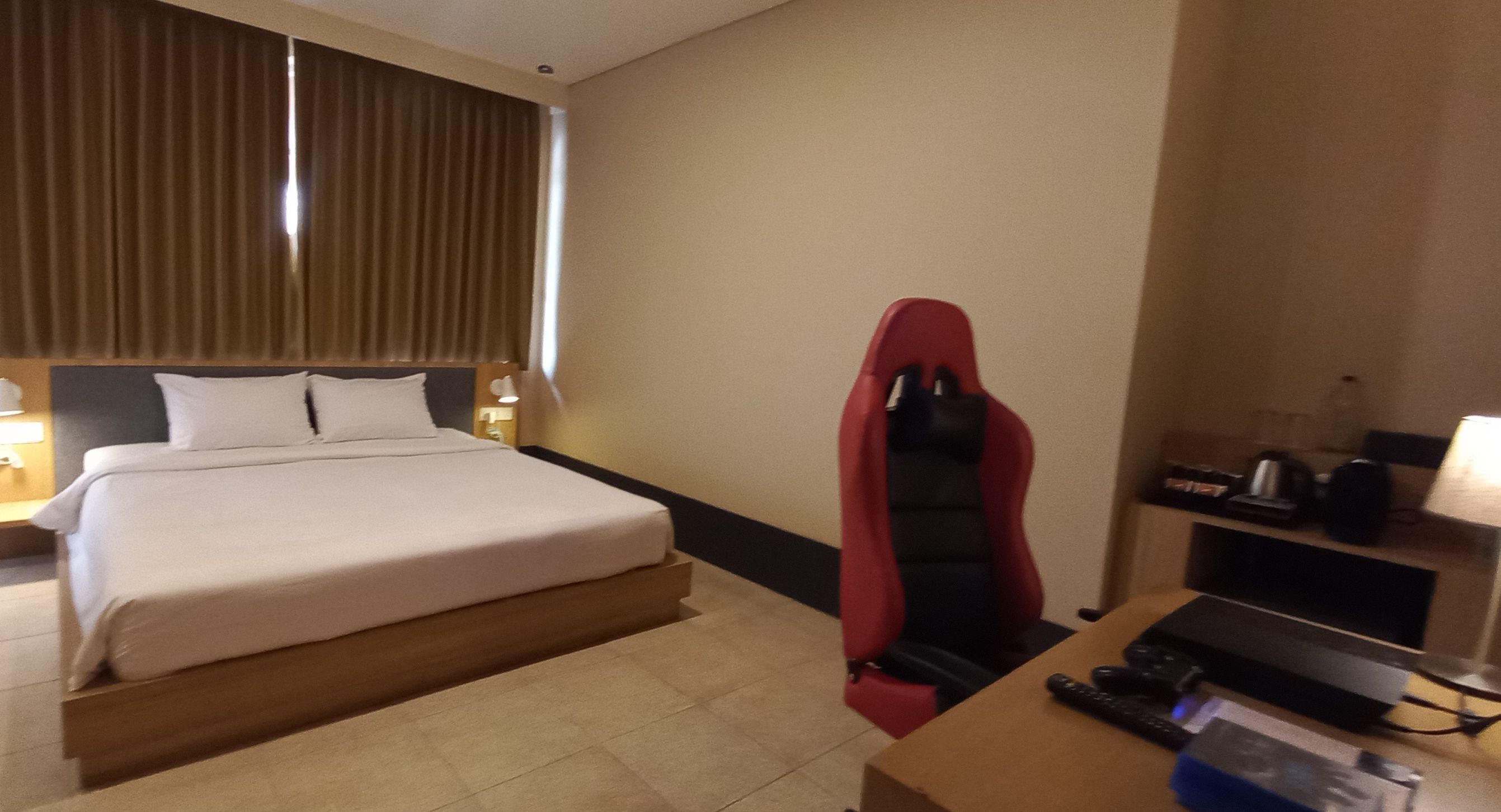 Ternyata ada hidden gem hotel di kawasan blok M, Jakarta yang cocok untuk gamers lho, yuk cari tahu fasilitasnya