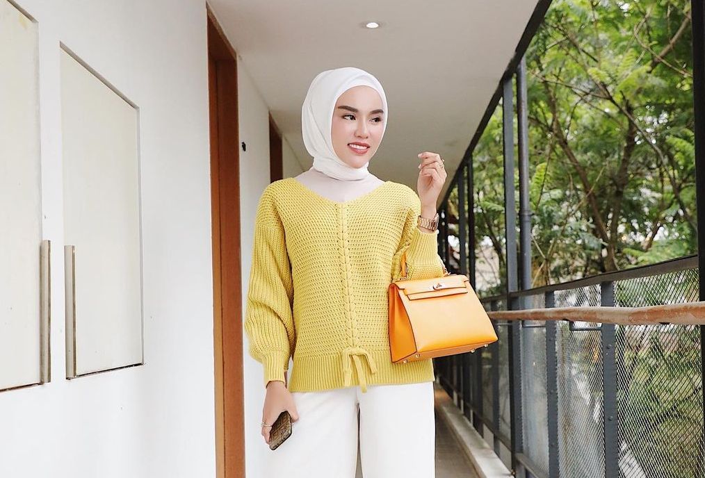  Influencer dan pengusaha muda, Medina Zein baru-baru ini terpilih untuk mewakili Indonesia dalam peragaan busana di Turki.