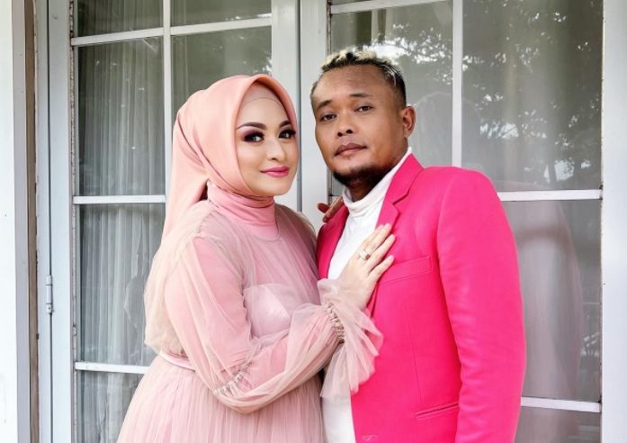 Nathalie Holscher, istri komedian Sule, memutuskan untuk tidak menjalani ibadah puasa karena alasan ini.