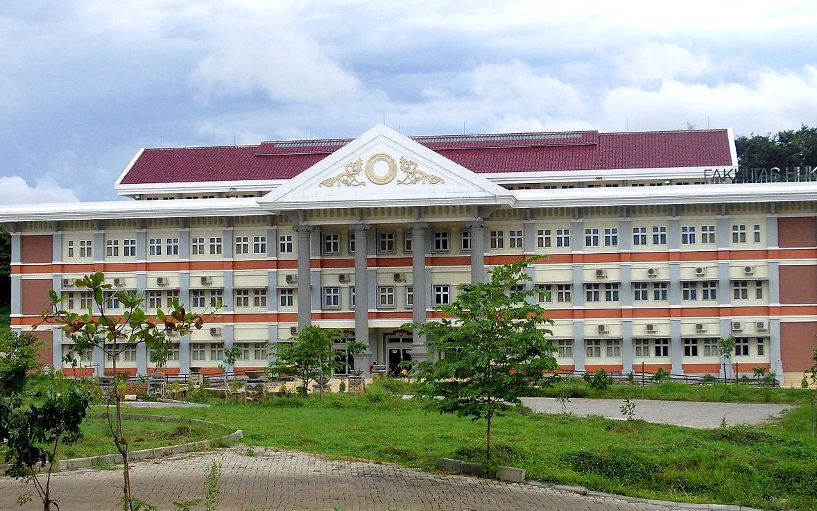 Heboh drama Snowdrop, berikut ini beberapa kampus berasrama di Indonesia yang perlu Kawan Puan tahu!