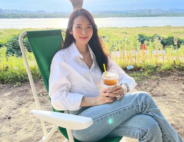 Beauty content creator asal Negeri Ginseng Rosakis bagikan tips awet muda ala orang Korea, mulai pilih skincare yang tepat hingga jaga kebersihan