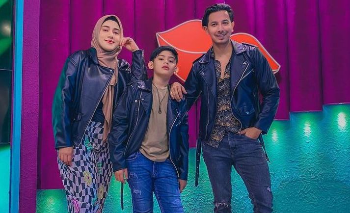 Fairuz A Rafiq mengaku kecewa dengan sikap Galih Ginanjar yang selalu mengucap rindu pada King Faaz namun nyatanya tak pernah datang.