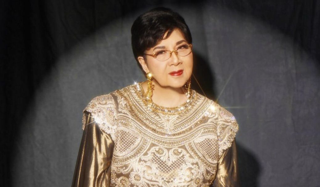 Artis senior Titiek Puspa dilarikan ke rumah sakit disebut karena pecah pembuluh darah. Kenali faktor risikonya pada perempuan lanjut usia.