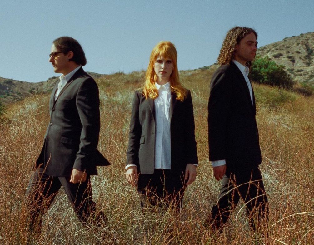 Masuk dalam album keenamnya, Paramore merilis lagu terbaru bertajuk 