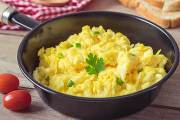 Telur, salah satu makanan yang dapat meningkatkan fungsi otak. 