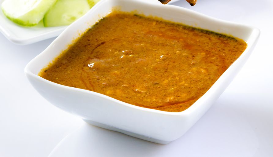 Jadi menu pelengkap saat berbuka puasa, begini tips memasak cepat sambal kacang yang legit. Simak ulasannya!
