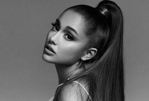 Ariana Grande menyumbang jutaan dollar Amerika Serikat untuk membantu orang yang membutuhkan terapi kesehatan mental di momen World Mental Health Day.