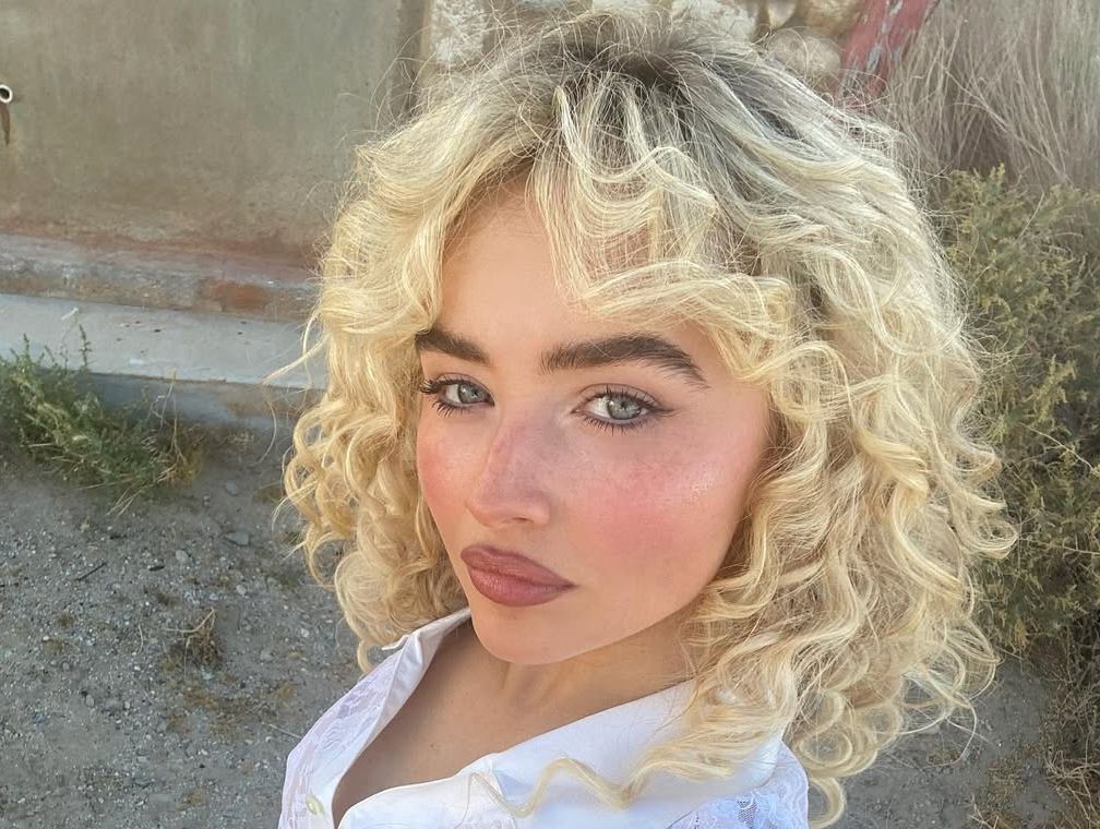 Viral di media sosial, begini makna yang bisa dipahami dari lirik lagu Manchild milik Sabrina Carpenter. Yuk, simak!