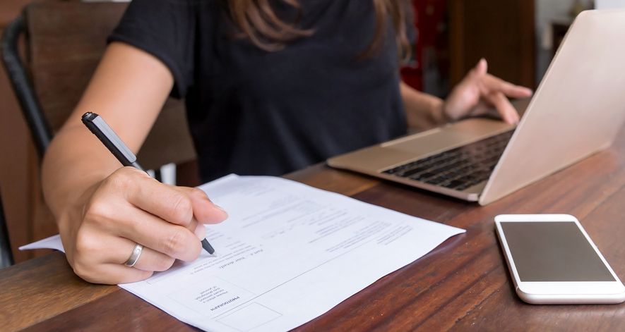 Kawan Puan, ini tujuan surat lamaran kerja perlu dilampirkan dan kapan cover letter dibutuhkan. Yuk, simak!