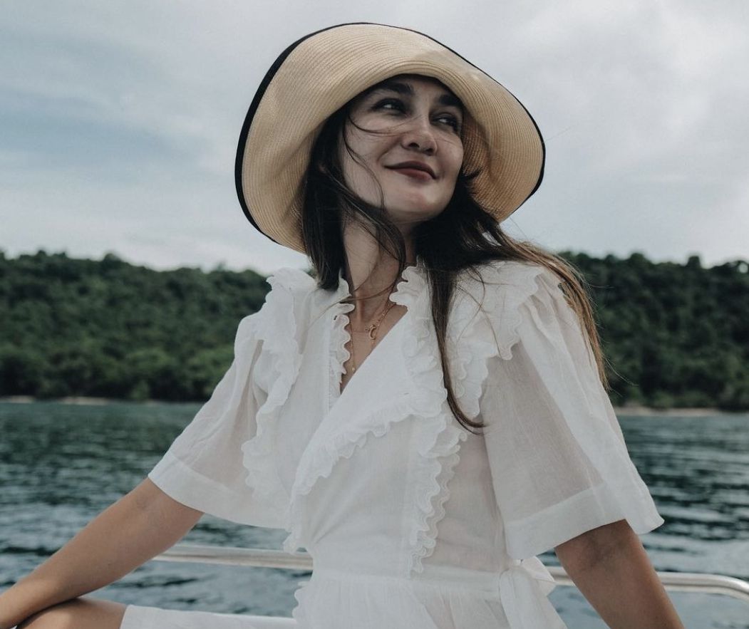 Aktris Luna Maya akui masih betah dengan kesendiriannya karena ingin meraih mimpi dan tujuan hidup. Simak ulasannya berikut!