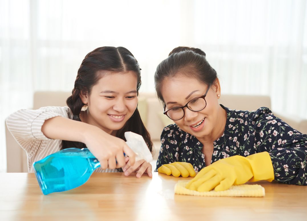 Tak banyak yang tahu, lima permukaan benda ini ternyata dapat dibersihkan dengan kain mikrofiber. Apa saja?