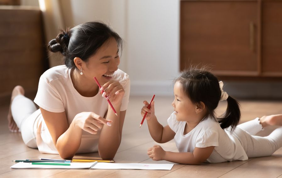 Bisa dimulai sejak balita, ini cara memberikan sex education atau pendidikan seksual berdasarkan usia anak.