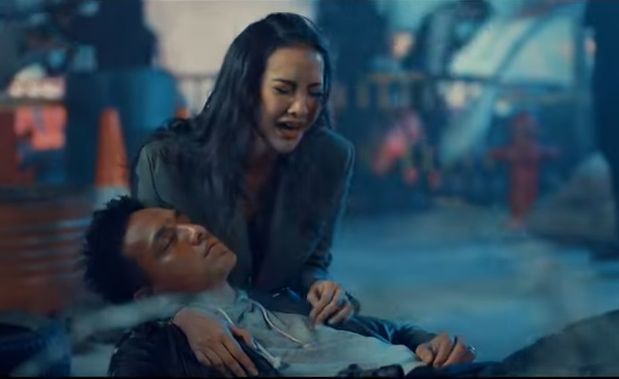 Noah kembali membuat remake video musik dari lagu terkenalnya bertajuk 'Bintang di Surga'. Anya Geraldine dan Jefri Nichol jadi modelnya.