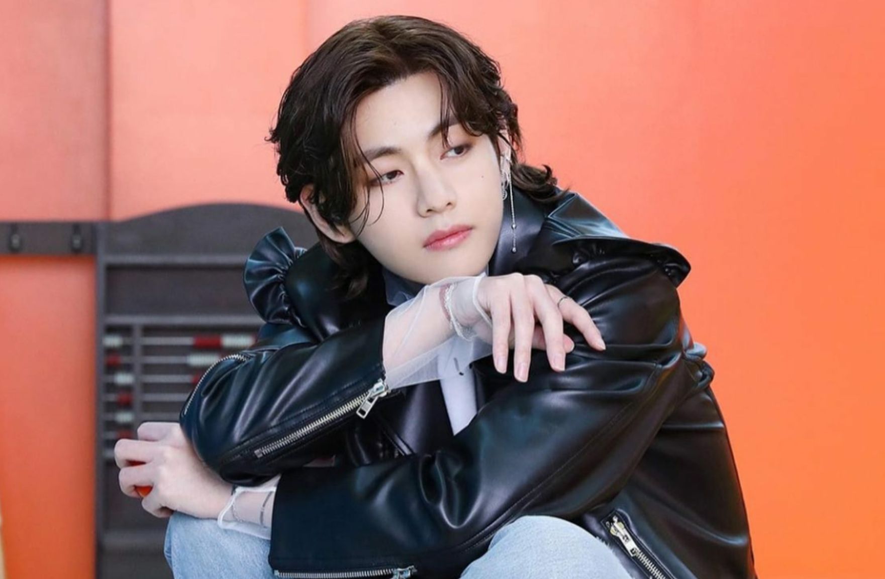Berita terpopuler Wellness (26/10/2021): pengertian gulity pleasure, rasa bersalah melakukan kesenangan. Penyebab nyeri otot betis seperti V BTS.
