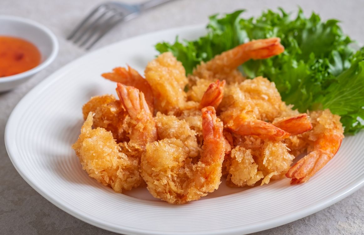 Kawan Puan sedang mencari ide lauk makan siang? Ada tips memasak cepat udang goreng mayones  yang bisa kamu coba di rumah, nih. Yuk, simak!